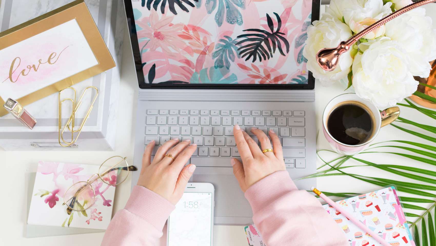 How to become a #girlboss _245